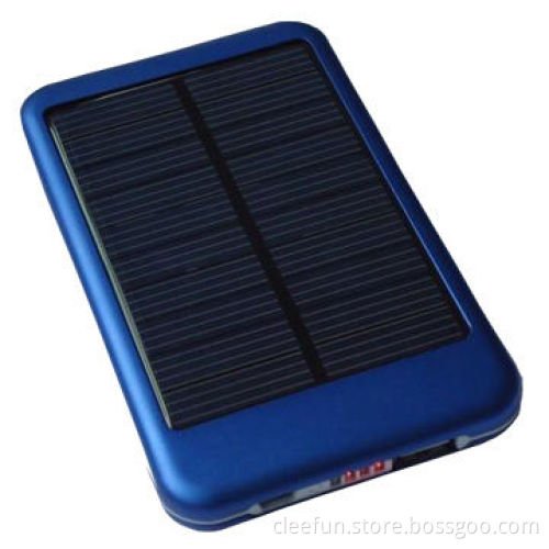 Portable solar power bank, high capacity, small size, suitable for outside activities